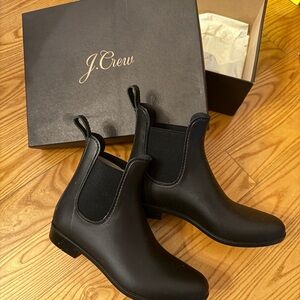 (new with box) J. Crew Matte Chelsea Rain Boots Black (size 7)
